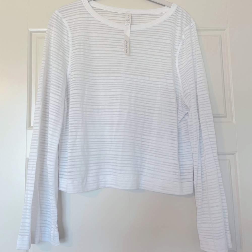 Lululemon white long sleeve